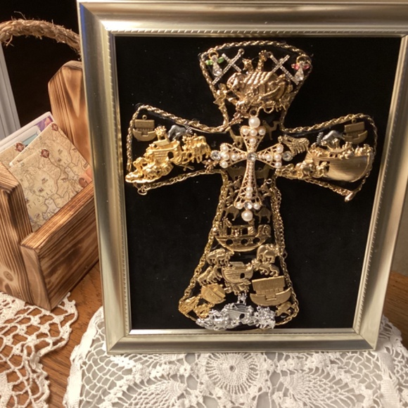 Cross Noah Ark jewelry picture framed elephant boat cross gold mantle handmade - Picture 5 of 5